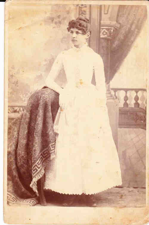 Bertha Eloise Hollins (1863–1924)